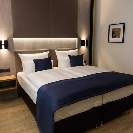Sky Hotel Cloppenburg